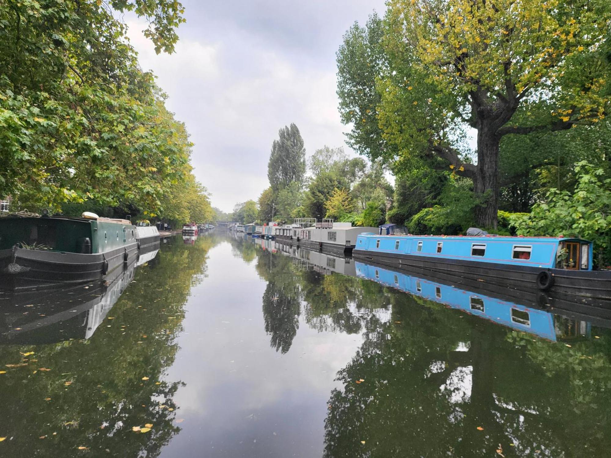 Lovely Canal Boat In Little Venice For Family & Friends 런던 외부 사진